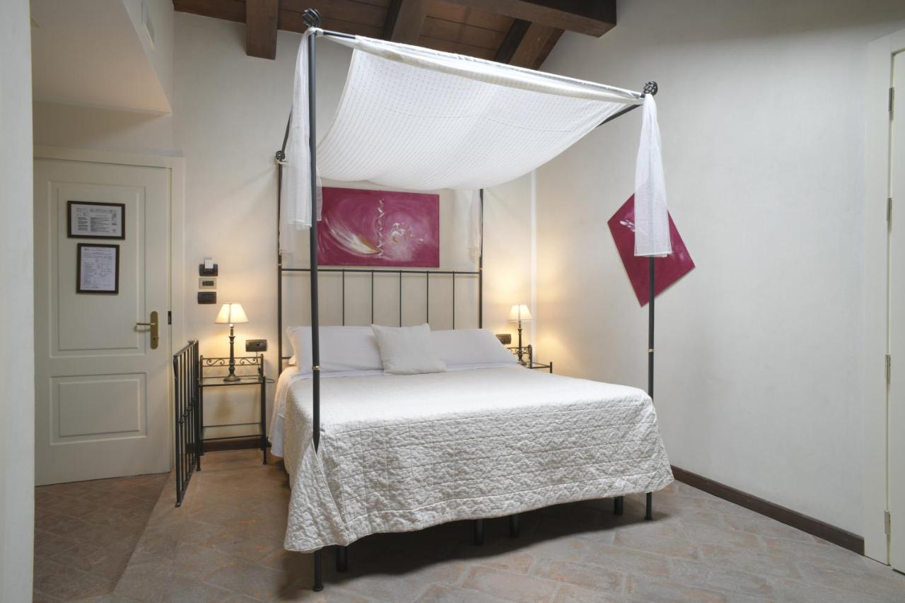 Relais Bella Rosina Pool&Spa La Cassa Extérieur photo