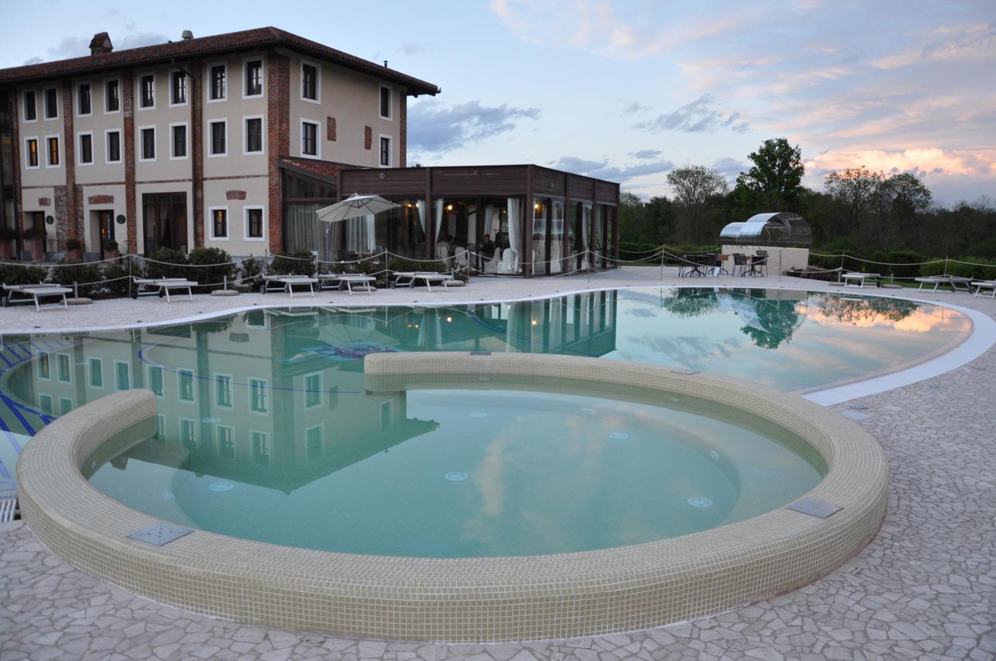 Relais Bella Rosina Pool&Spa La Cassa Extérieur photo