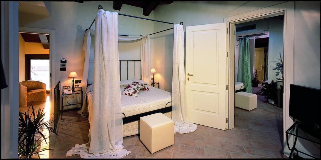 Relais Bella Rosina Pool&Spa La Cassa Extérieur photo